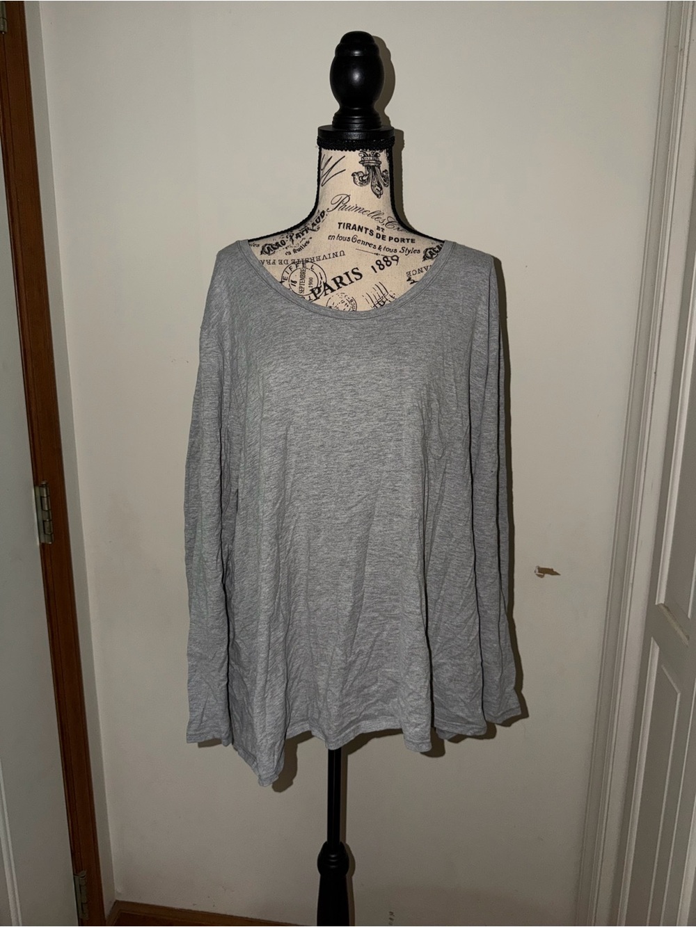 ✨5/$30✨ Just My Size Light Gray Long Sleeve Scoop Neck Tee
